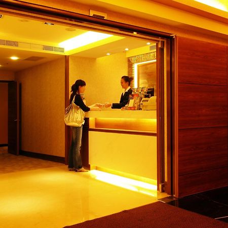東鑫商務旅館eastern Star Hotel Taipei Esterno foto